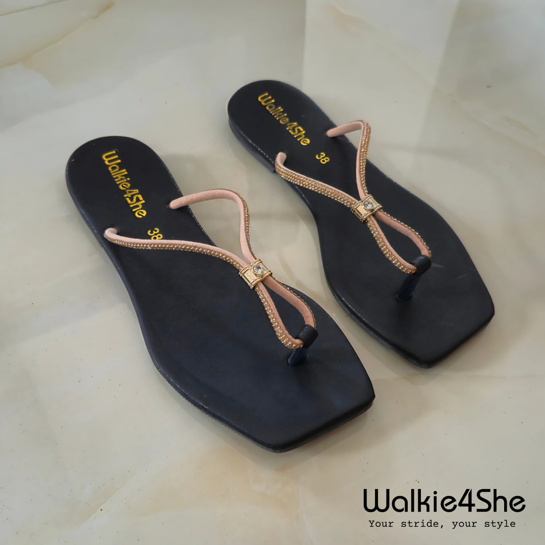 W4S-F-1314 Flat Sandal - Black