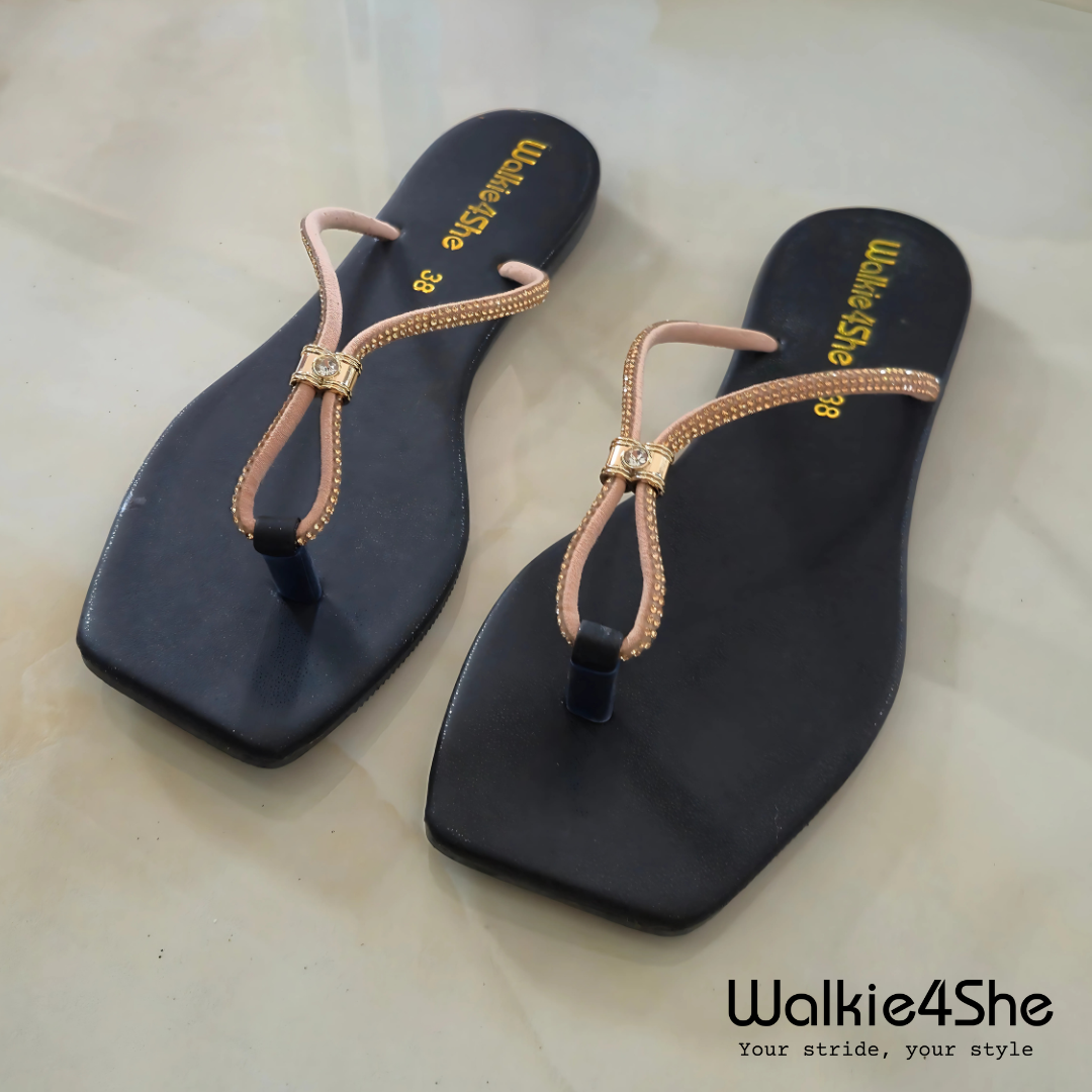 W4S-F-1314 Flat Sandal - Black
