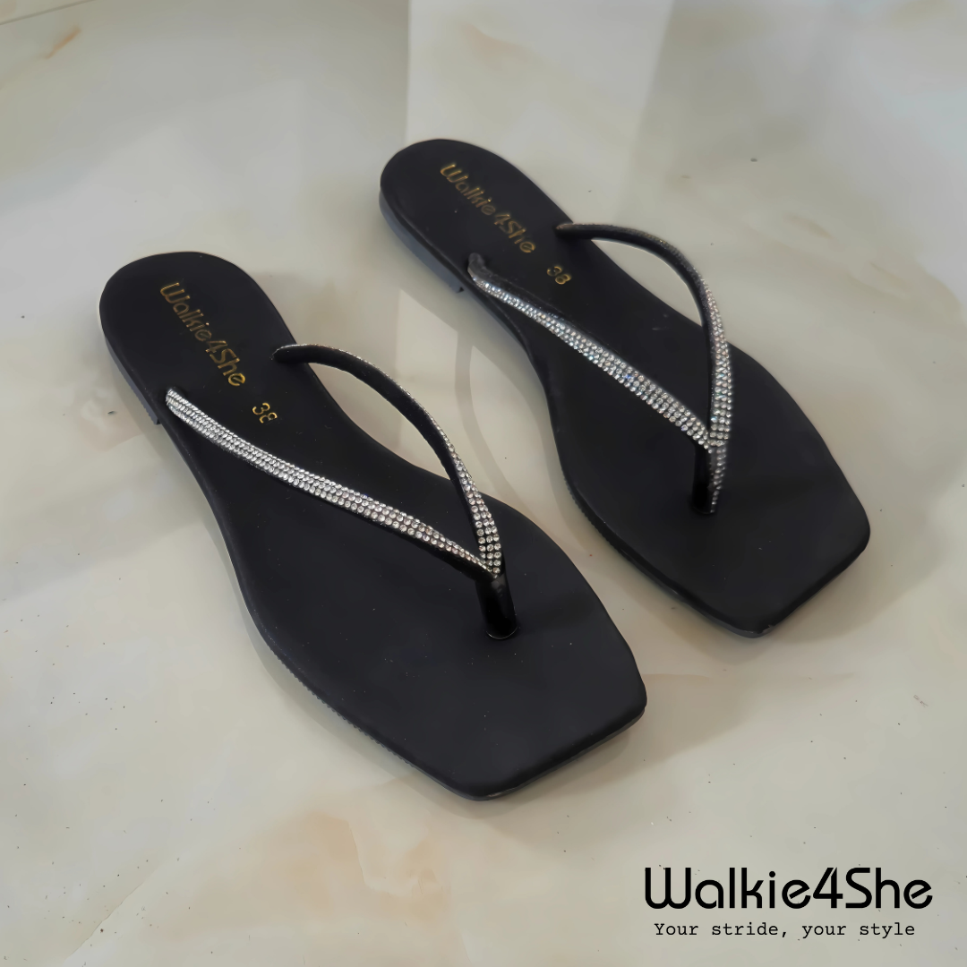 W4S-F-1315 Flat Sandal - Black